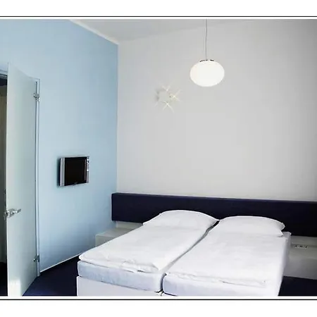 Peppino Pacov Hotel 3*