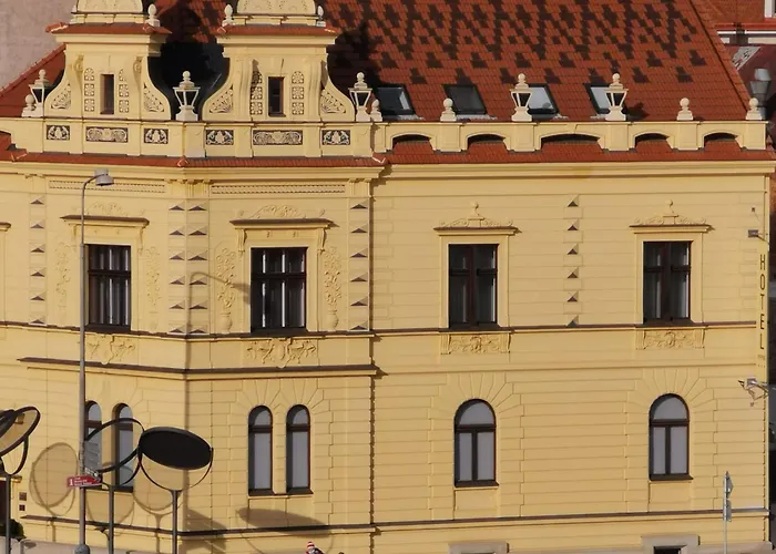 Peppino Pacov Hotel